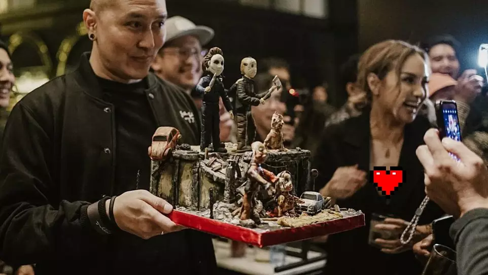 Momen ulang tahun Sara Wijayanto ke-42 tahun © 2021 brilio.net Momen ulang tahun Sara Wijayanto ke-42 tahun © 2021 brilio.net