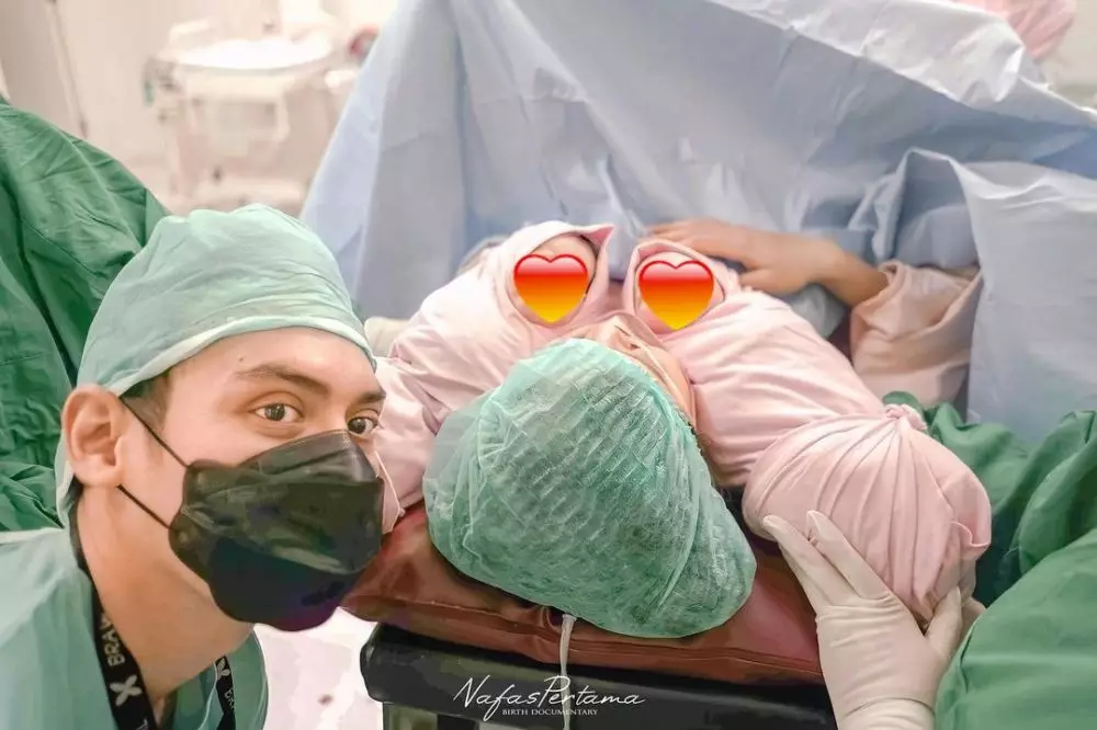 kelahiran bayi kembar talita bachtiar © instagram kelahiran bayi kembar talita bachtiar © instagram