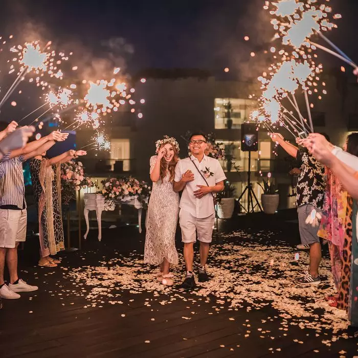 seleb ultah pernikahan jadi pengantin © 2021 brilio.net