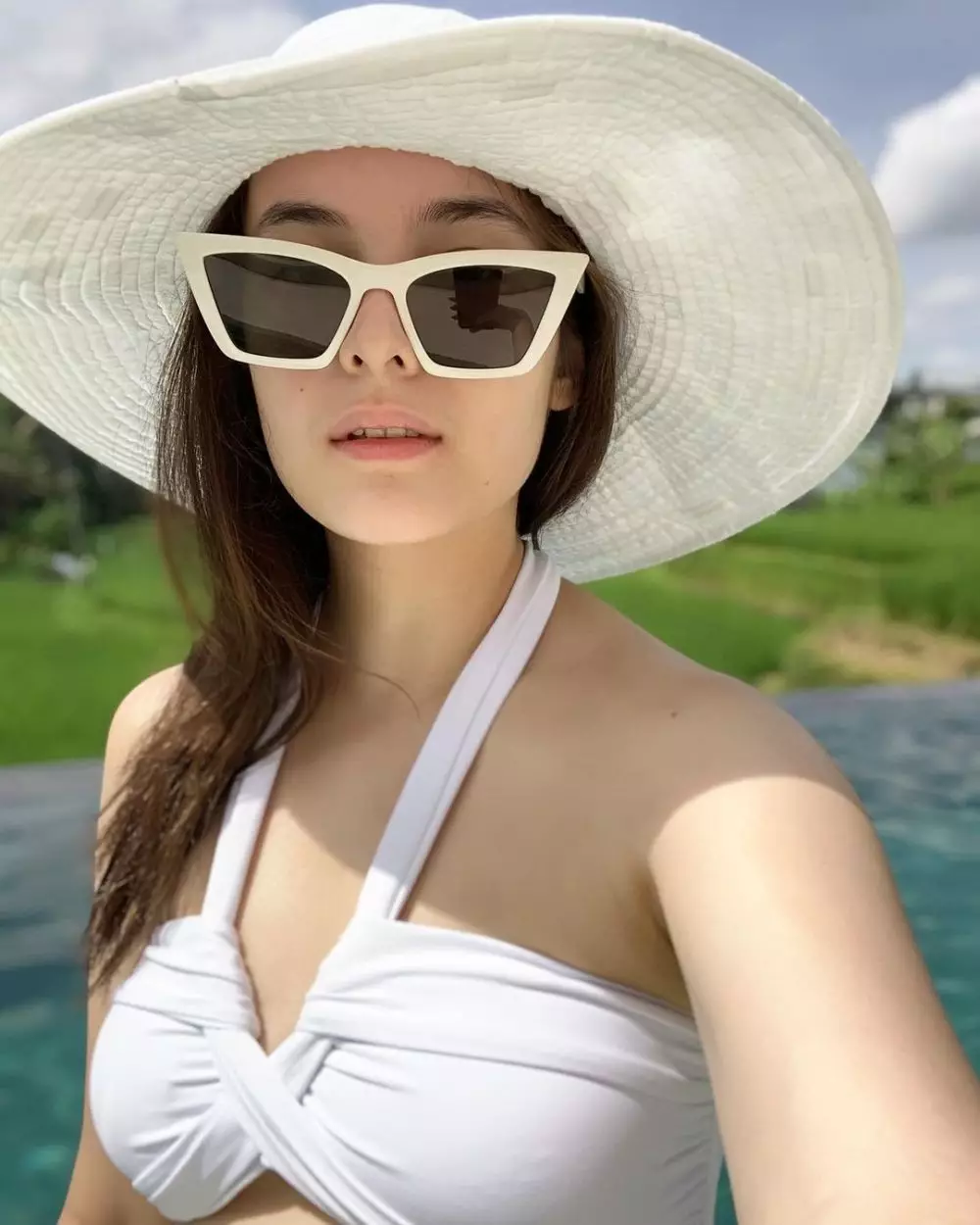 oppo_chelseapotrait istimewa oppo_chelseapotrait istimewa