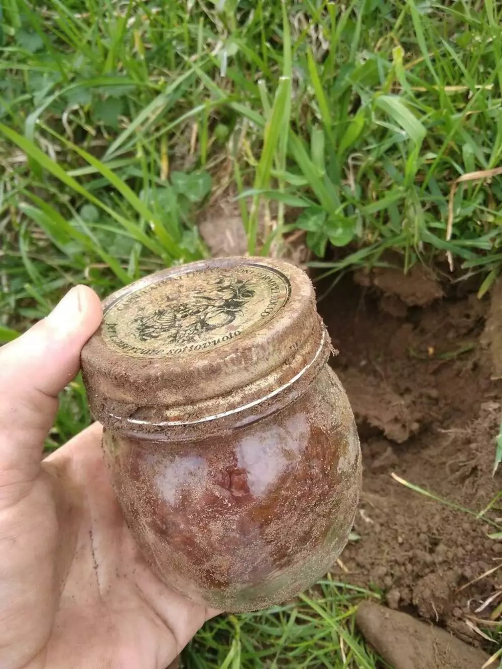 temuan barang unik berusia ratusan tahun Berbagai sumber