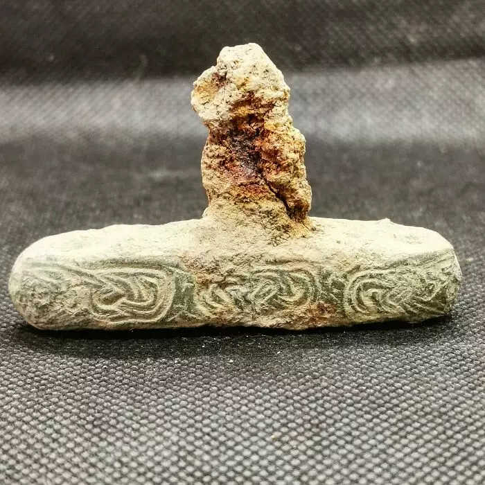 temuan barang unik berusia ratusan tahun Berbagai sumber