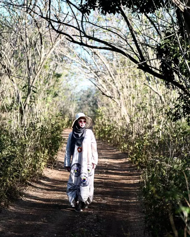 potret aurelie beata istri rionaldo Berbagai sumber