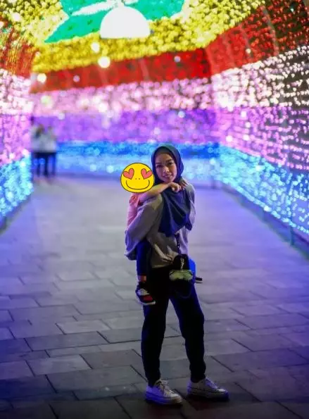 potret aurelie beata istri rionaldo Berbagai sumber