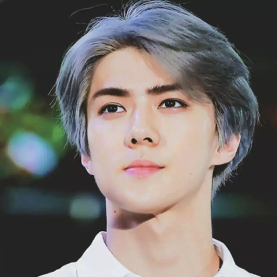 Potret 10 model rambut Sehun EXO, selalu menawan