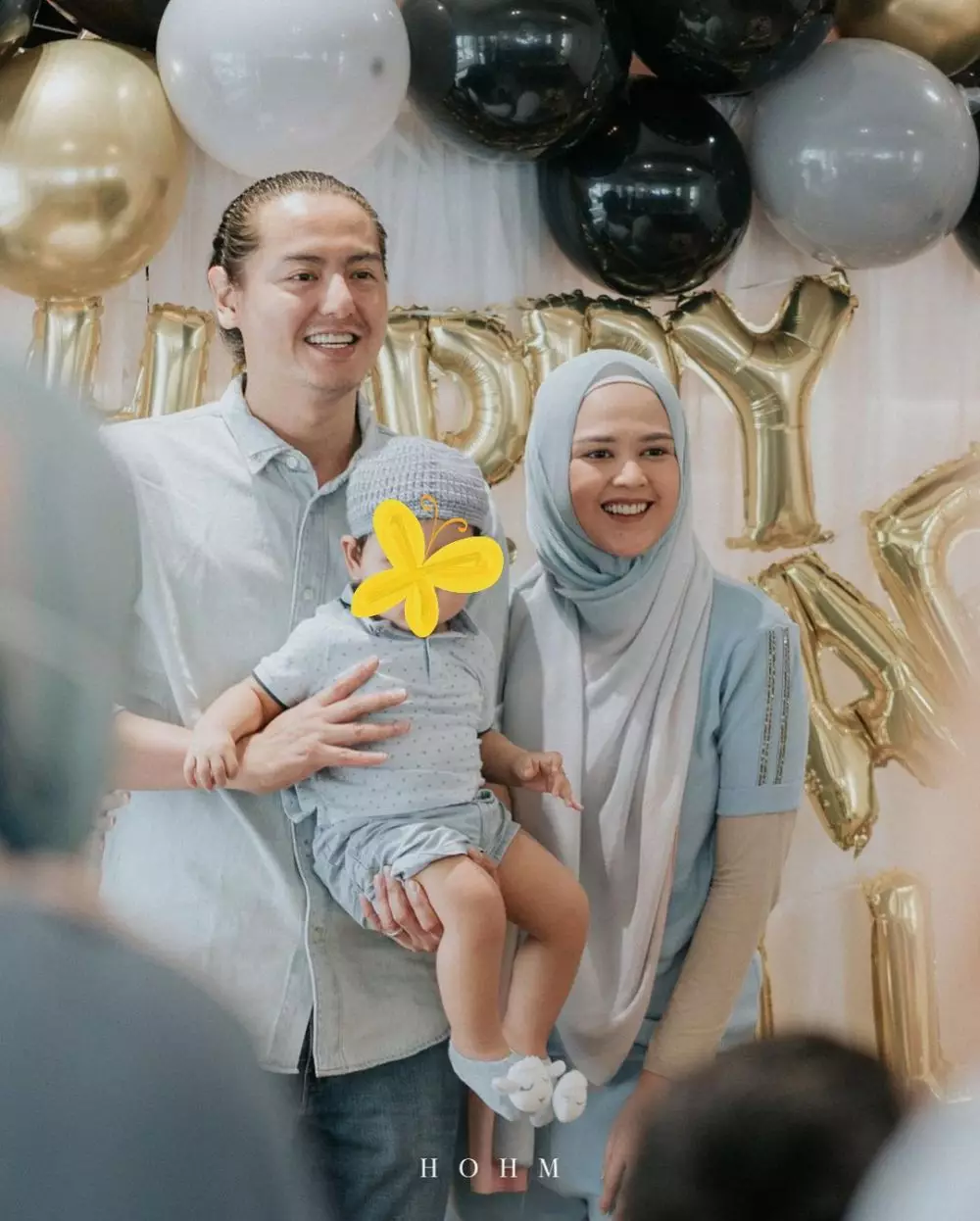 Momen ulang tahun Roger Danuarta © 2021 brilio.net Momen ulang tahun Roger Danuarta © 2021 brilio.net