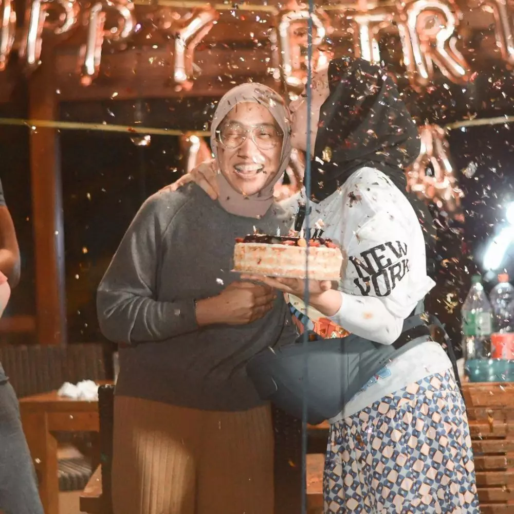 ultah ibunda Irish Bella © 2021 brilio.net