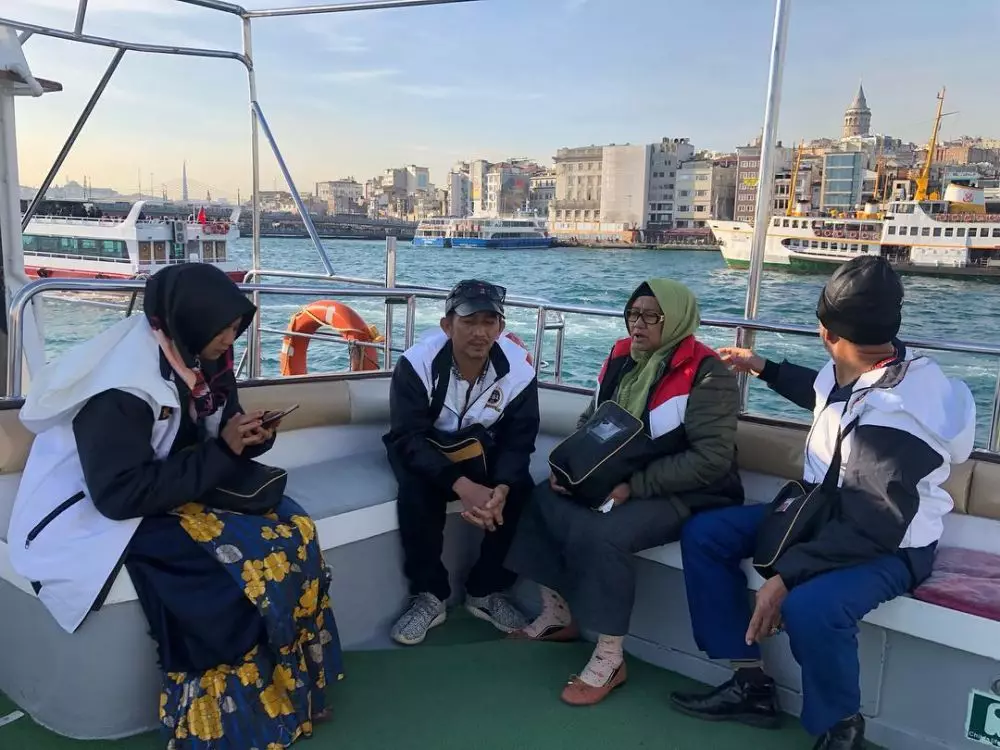 Potret kebersamaan Rizki Ridho DA dan sang ayah © 2021 brilio.net Potret kebersamaan Rizki Ridho DA dan sang ayah © 2021 brilio.net