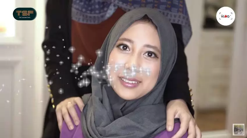 momen shireen dan zaskia sungkar make over art © YouTube