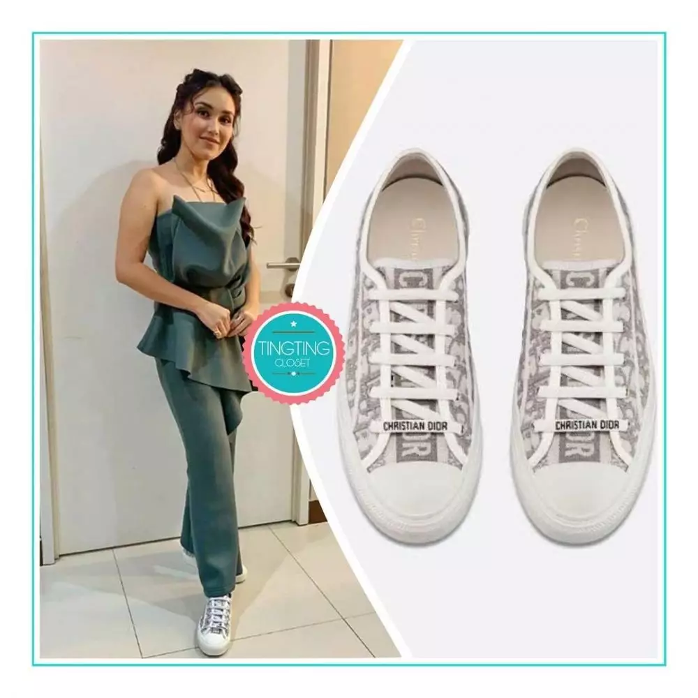 Taksiran harga 10 sepatu Ayu Ting Ting © Instagram/@tingtingcloset Taksiran harga 10 sepatu Ayu Ting Ting © Instagram/@tingtingcloset