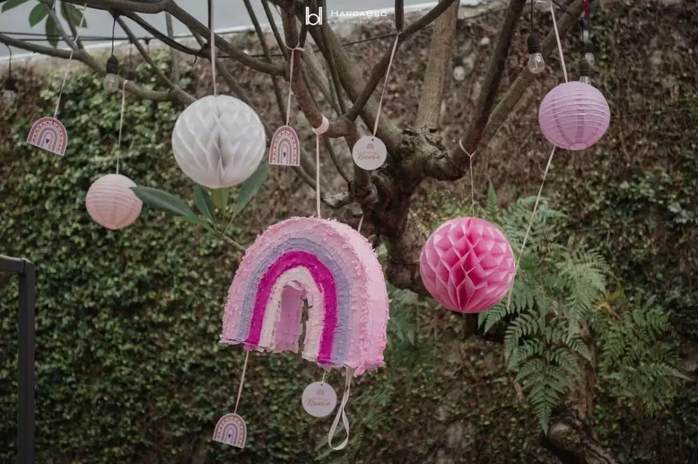 Momen ultah anak Mona Ratuliu Instagram/@monaratuliu Momen ultah anak Mona Ratuliu Instagram/@monaratuliu