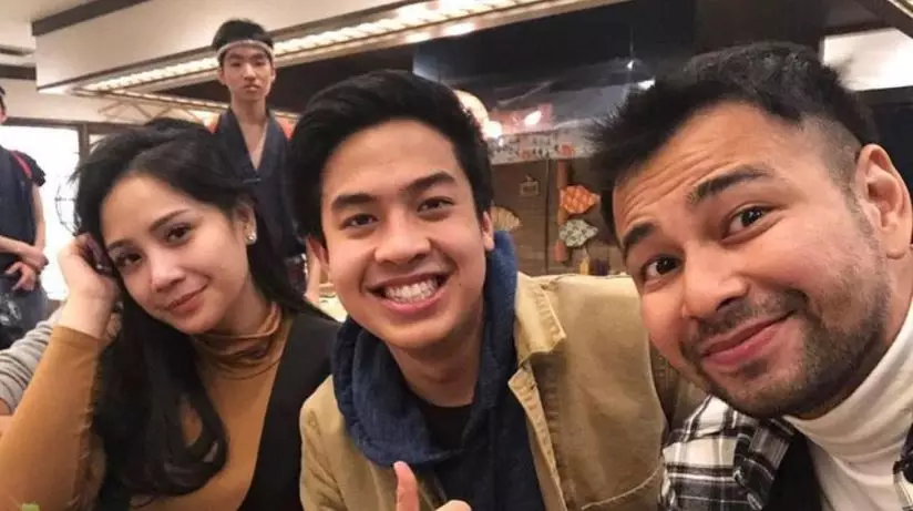 potret kedekatan jerome polin dan gigi Berbagai sumber