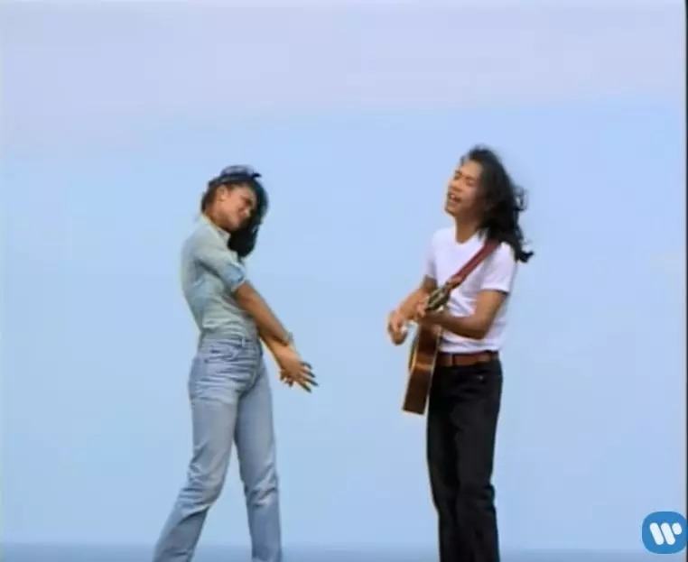 Krisdayanti video klip era 90-an © 2021 brilio.net