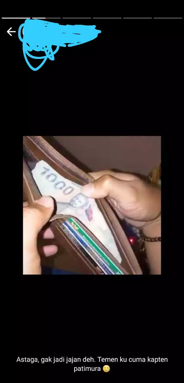 status lucu dompet kosong Berbagai sumber