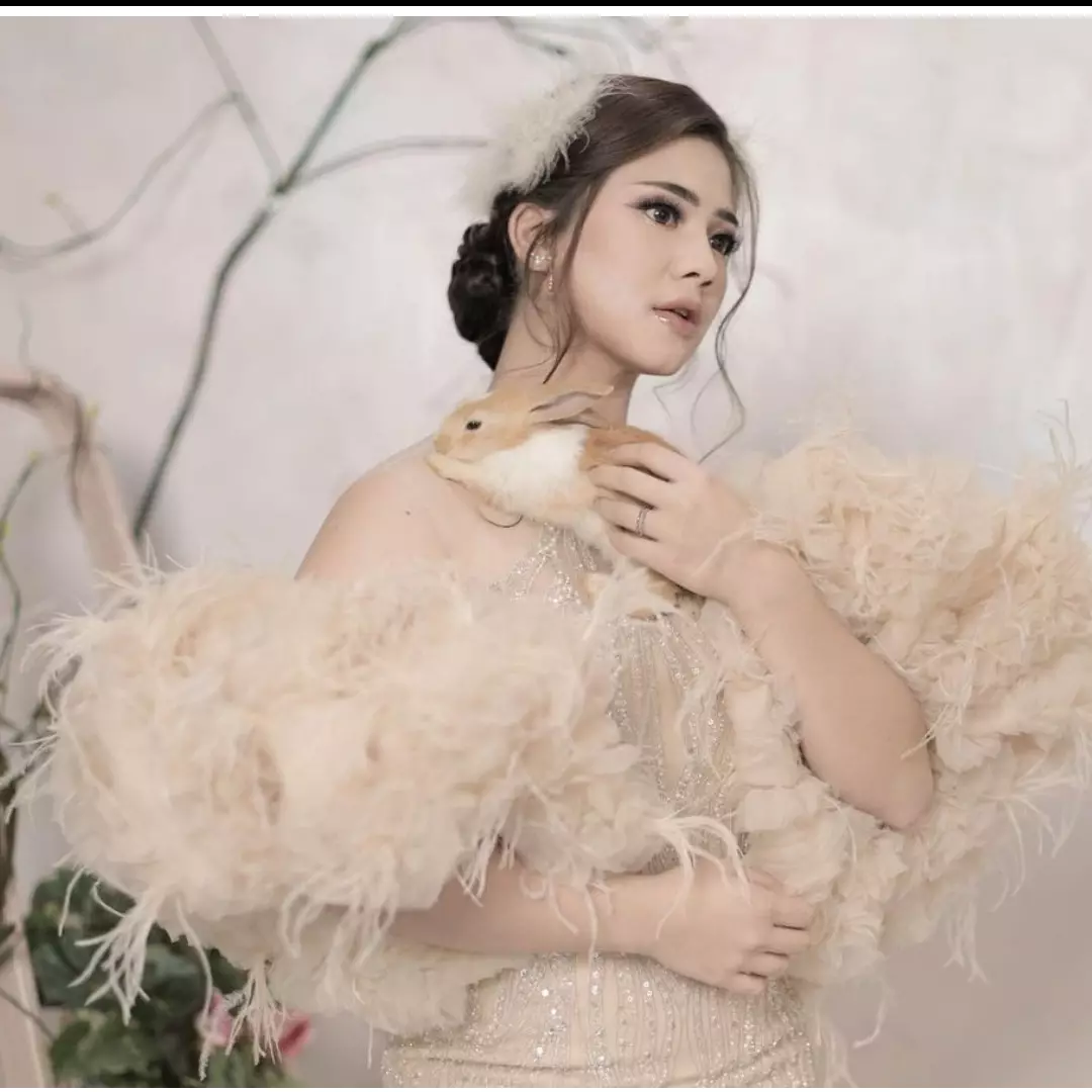 8 Momen bahagia wisuda Felicya Angelista, raih predikat cum laude