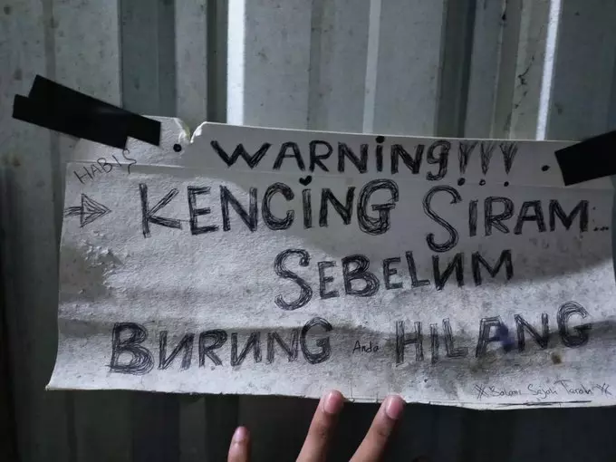 pemberitahuan di kamar mandi kos © 2021 berbagai sumber pemberitahuan di kamar mandi kos © 2021 berbagai sumber