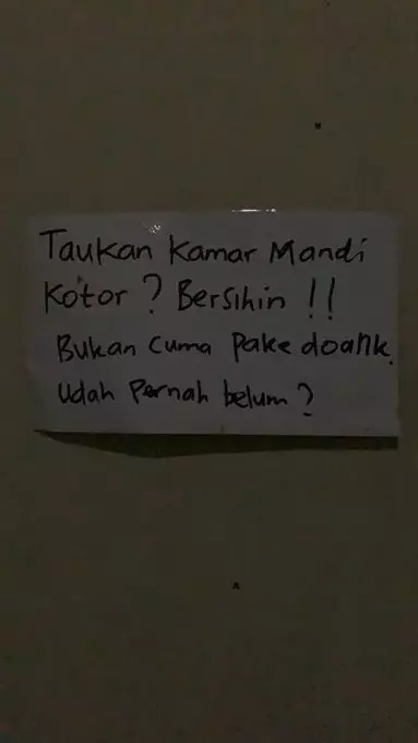 pemberitahuan di kamar mandi kos © 2021 berbagai sumber pemberitahuan di kamar mandi kos © 2021 berbagai sumber