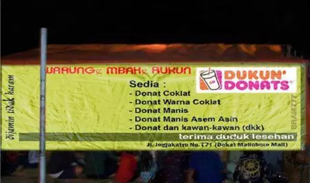 Nama warung dengan kearifan lokal © berbagai sumber