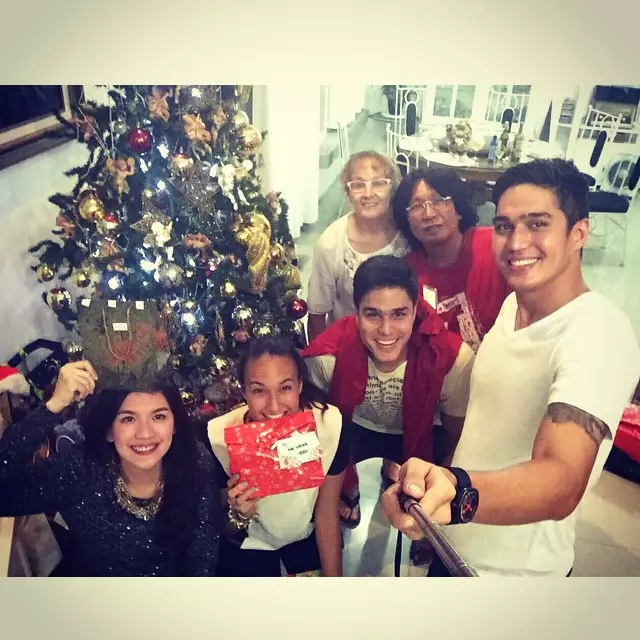 Nadine dan ibu bulenya © Instagram