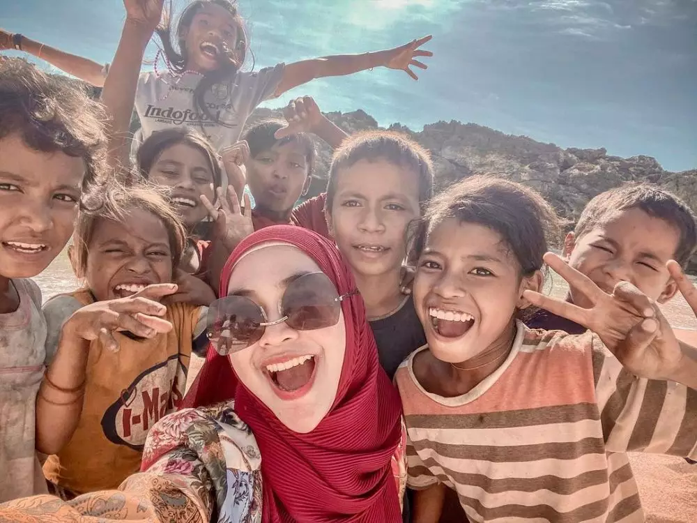 Momen seru liburan Ria Ricis di Sumba Instagram © 2021 brilio.net