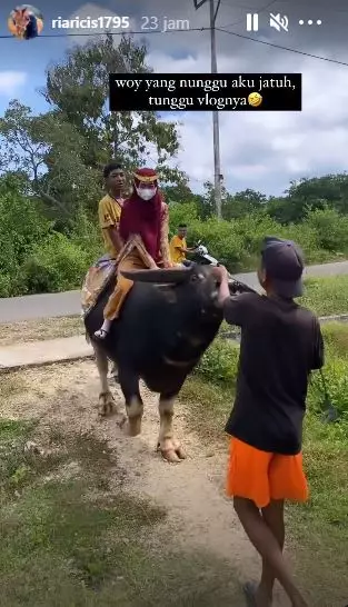 Momen seru liburan Ria Ricis di Sumba Instagram © 2021 brilio.net