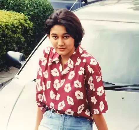 Potret pesona Nike Ardilla saat usia remaja © Instagram/@nikeardillaofficial