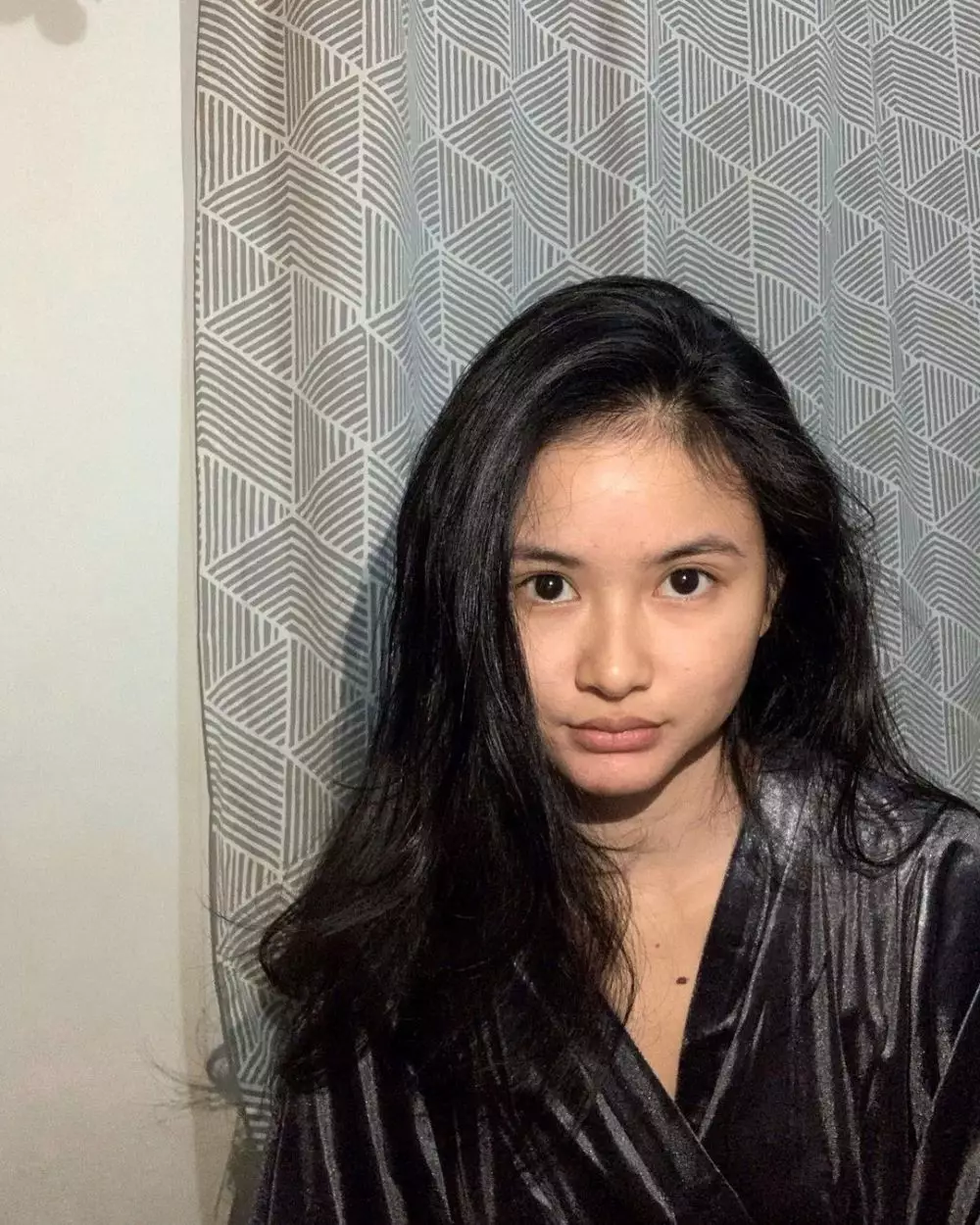 Ratu FTV tanpa polesan makeup © 2021 brilio.net