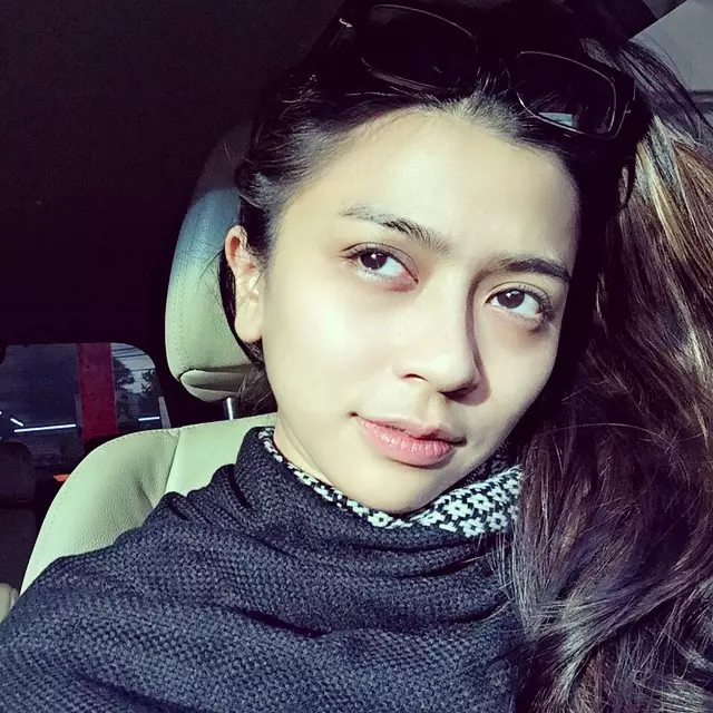 Ratu FTV tanpa polesan makeup © 2021 brilio.net