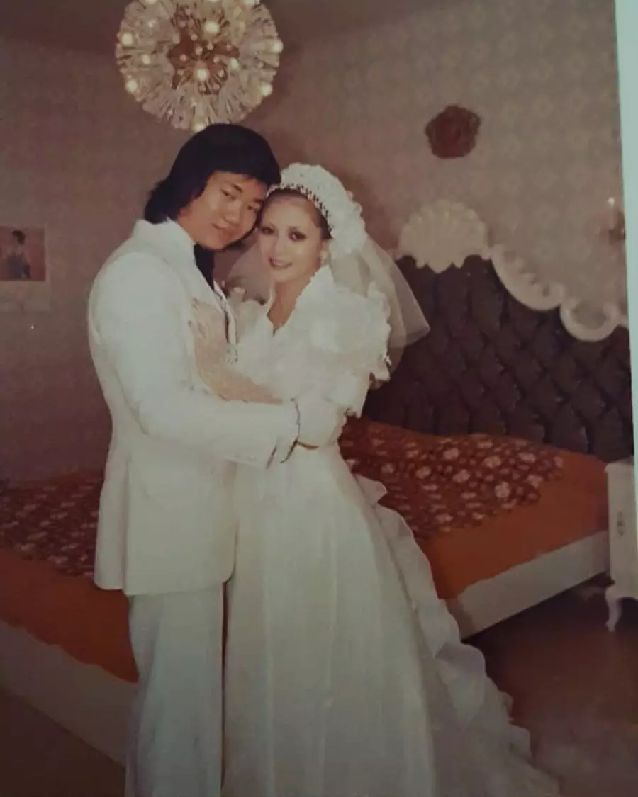 potret lawas orangtua pesinetron saat menikah © instagram