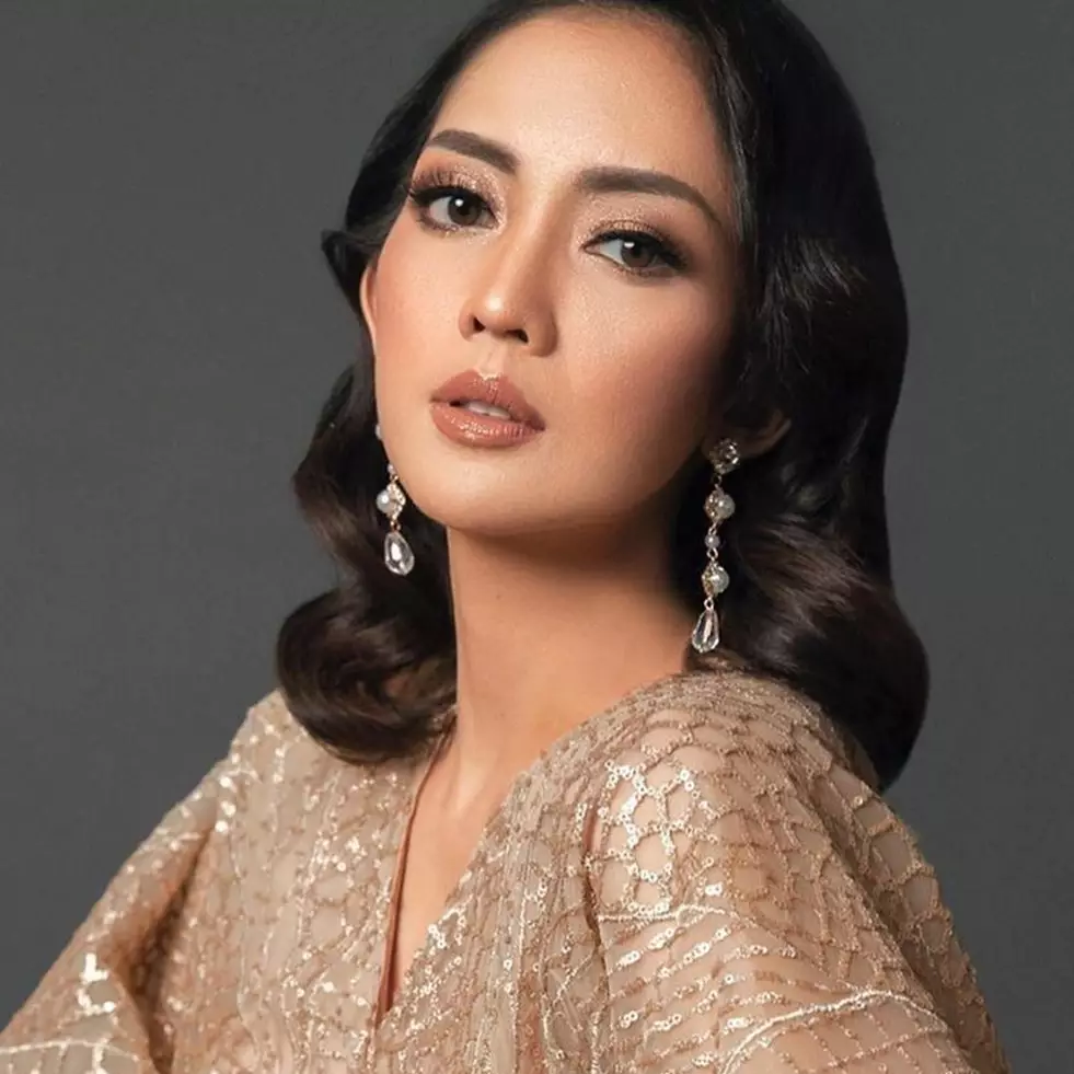 8 Beda potret Ikke Nurjanah &amp; Ririn Dwi Ariyanti tanpa makeup, menawan