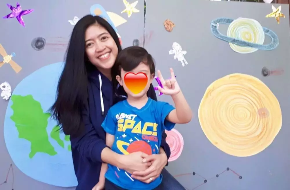 beda gaya vokalis wanita saat momong anak © instagram