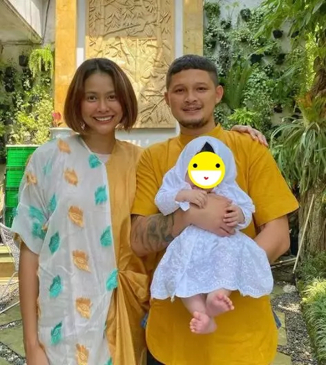 seleb yang menikah dengan pesepak bola ©berbagai sumber seleb yang menikah dengan pesepak bola ©berbagai sumber