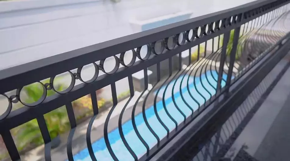 10 potret kamar Iis © YouTube 10 potret kamar Iis © YouTube