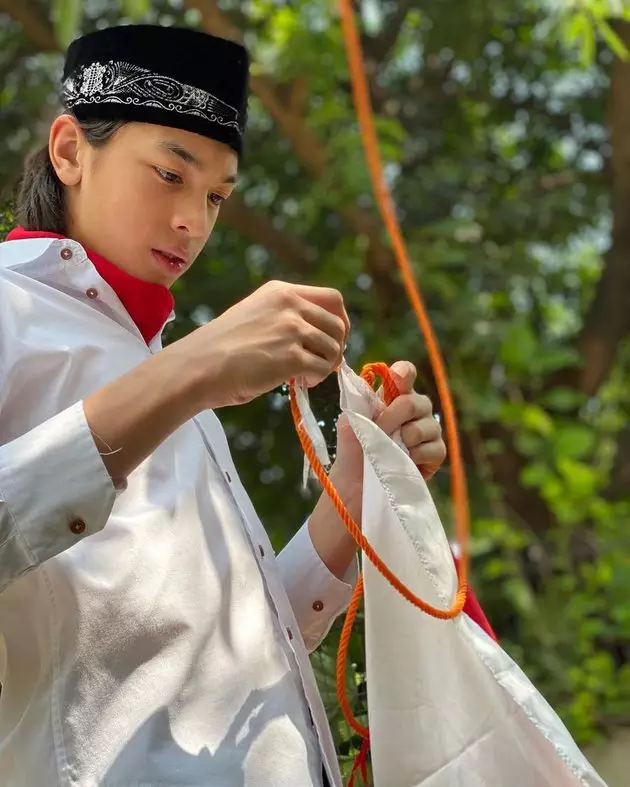 eddy anak maudy pakai peci Instagram eddy anak maudy pakai peci Instagram