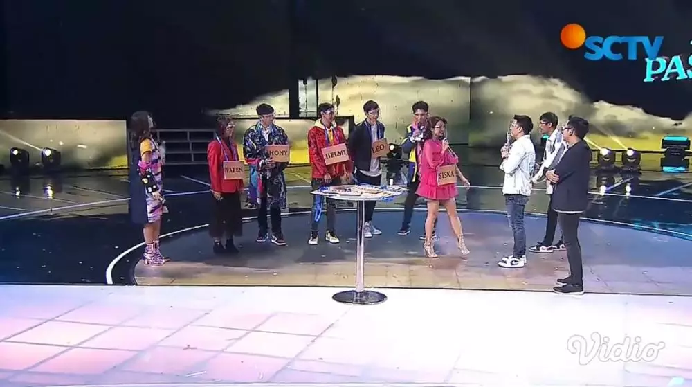 Michelle Ziudith bertemu Ariel Noah © 2021 brilio.net Michelle Ziudith bertemu Ariel Noah © 2021 brilio.net