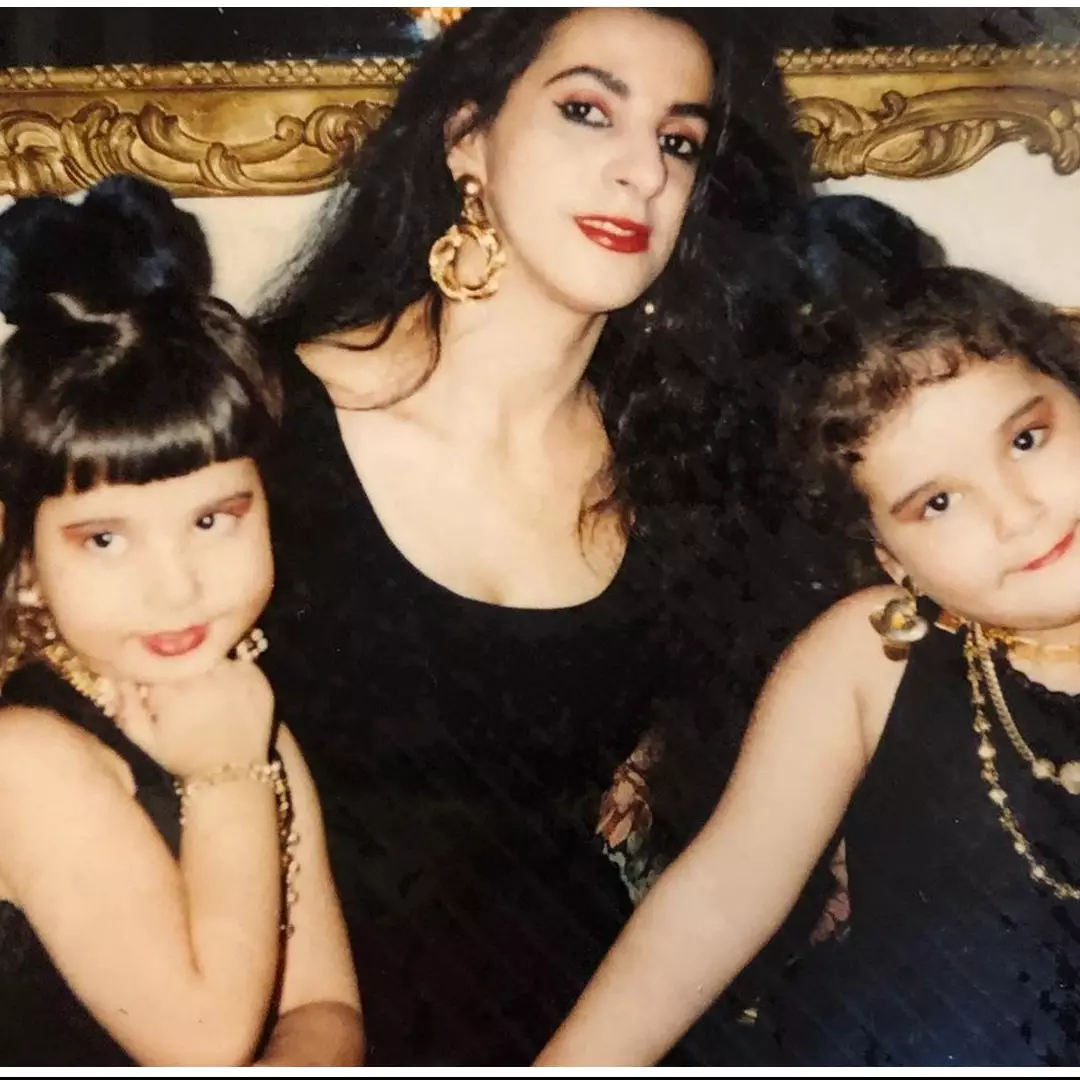 Ultah ke-29, intip 10 transformasi Tasya Farasya dan Tasyi Athasyia