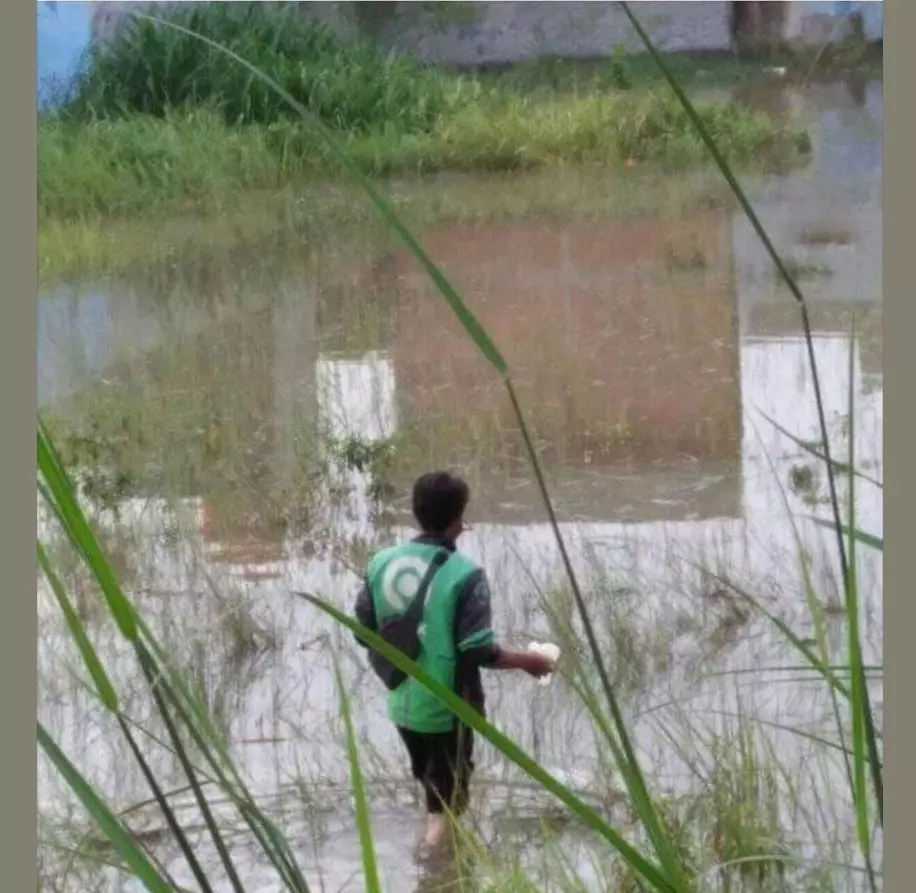 Momen driver ojol ngikutin Maps © Instagram