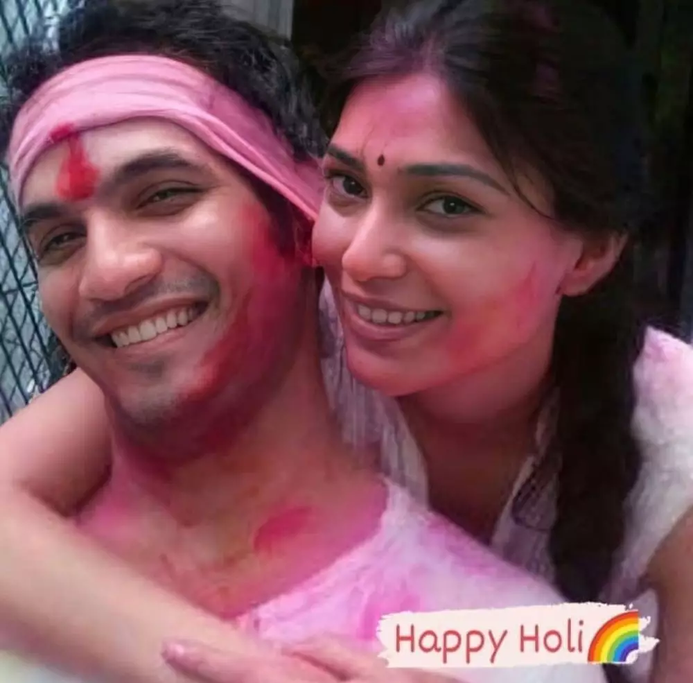  pemain Naagin dengan pasangan asli © 2021 brilio.net