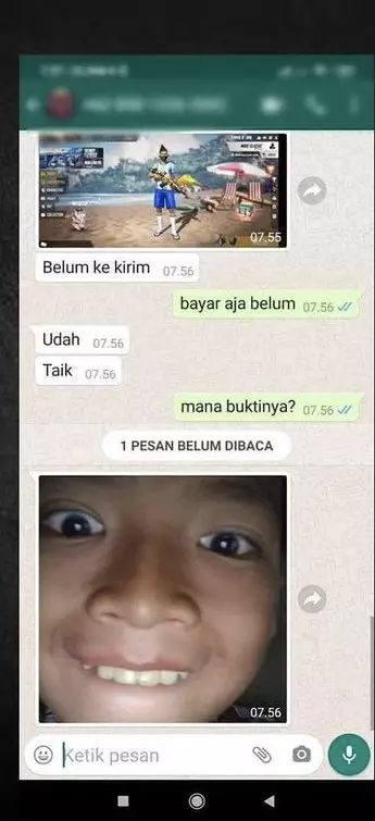 Chat kirim bukti transfer © berbagai sumber