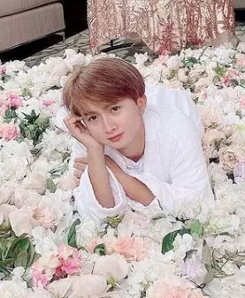 Transformasi gaya rambut Sensen © Instagram/@sesen_new Transformasi gaya rambut Sensen © Instagram/@sesen_new