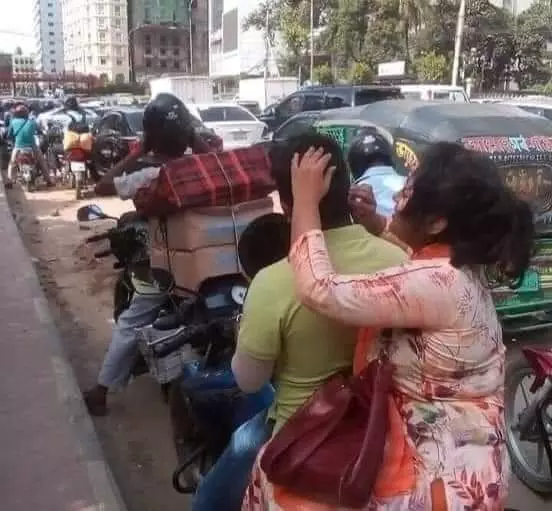 orang nggak mau ribet di jalan umum © 2021 berbagai sumber