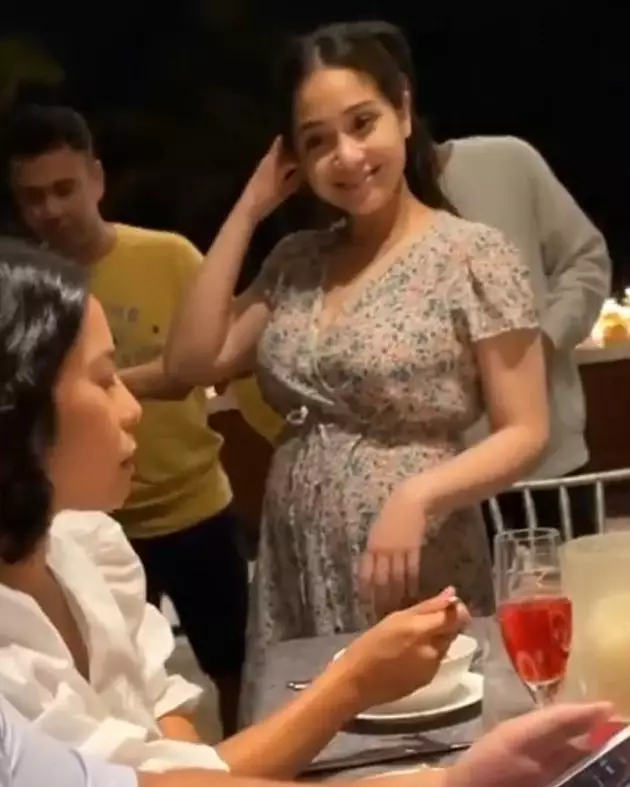 baby bump anak kedua Nagita © 2021 brilio.net baby bump anak kedua Nagita © 2021 brilio.net