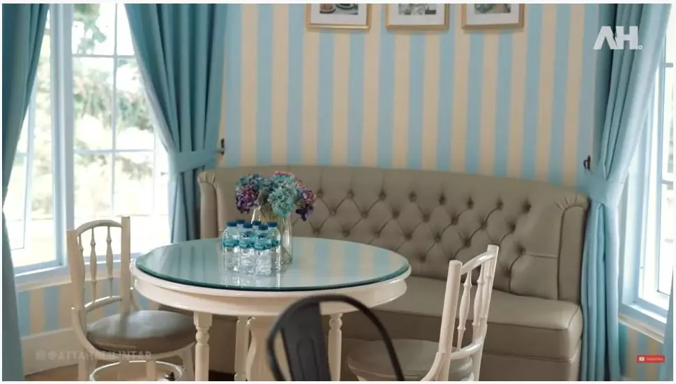 Aurel Atta liburan ke Puncak © YouTube