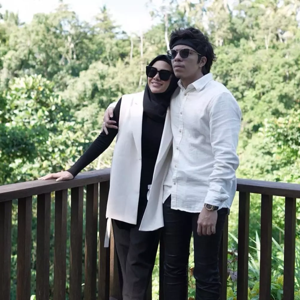 Cari suasana baru, ini 10 momen Aurel dan Atta liburan di Puncak Bogor