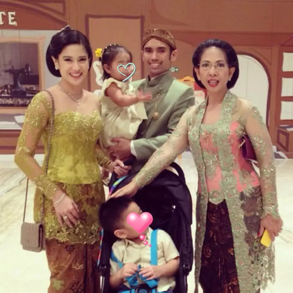 potret kebersamaan dian sastro dan ibu © instagram potret kebersamaan dian sastro dan ibu © instagram