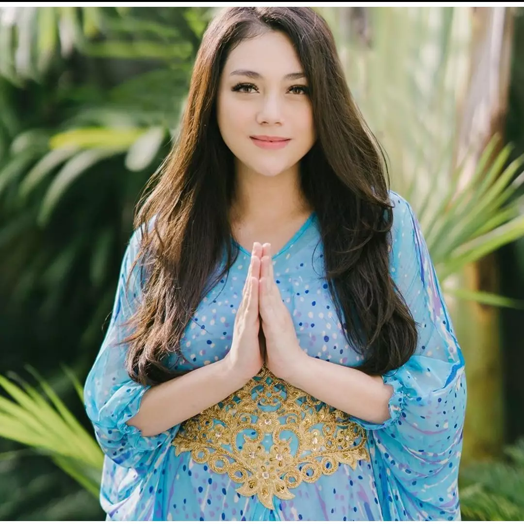 10 Momen pemotretan Celine Evangelista dan anak, tanpa Stefan William