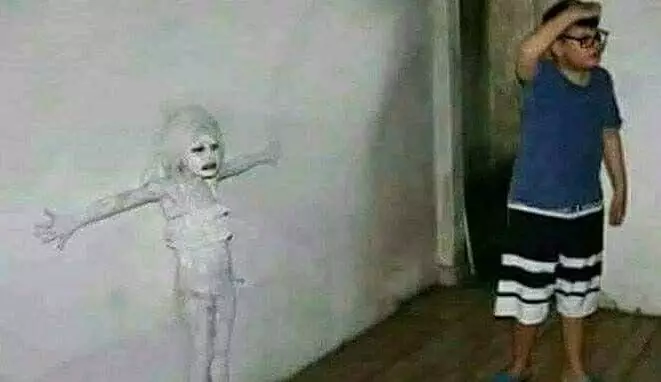 terjebak di momen awkward © 2021 berbagai sumber terjebak di momen awkward © 2021 berbagai sumber