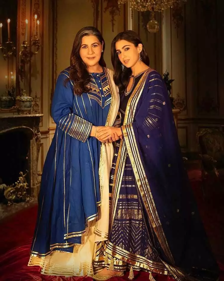 seleb Bollywood dan anak perempuannya © berbagai sumber