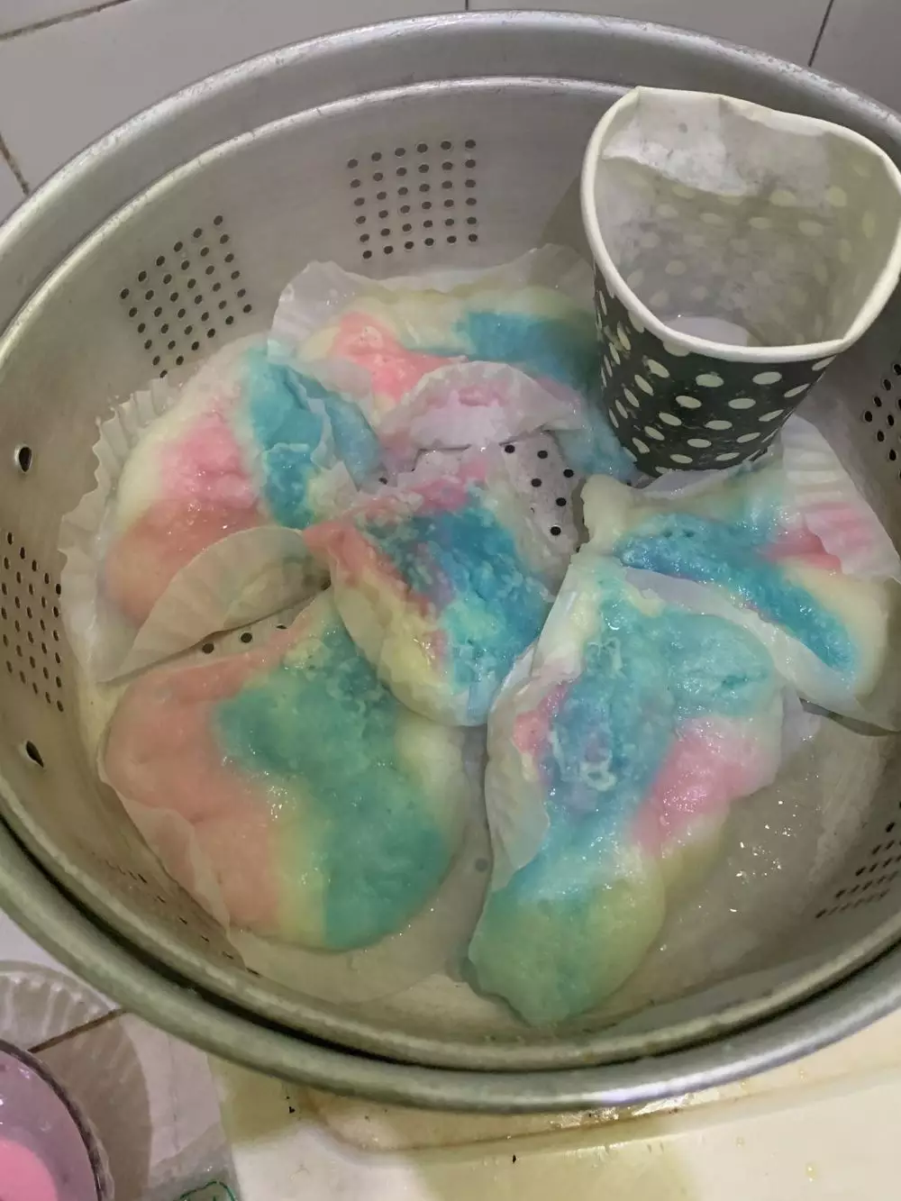 Potret gagal bikin kue basah © berbagai sumber Potret gagal bikin kue basah © berbagai sumber