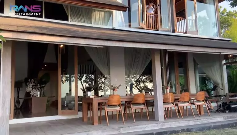 Potret villa harga 200 Miliar © YouTube/Rans Entertainment